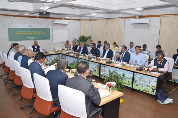 Union Environment Minister Shri Bhupender Yadav chairs 89th Meeting of Standing Committee of National Board for Wildlife, in Bhopal